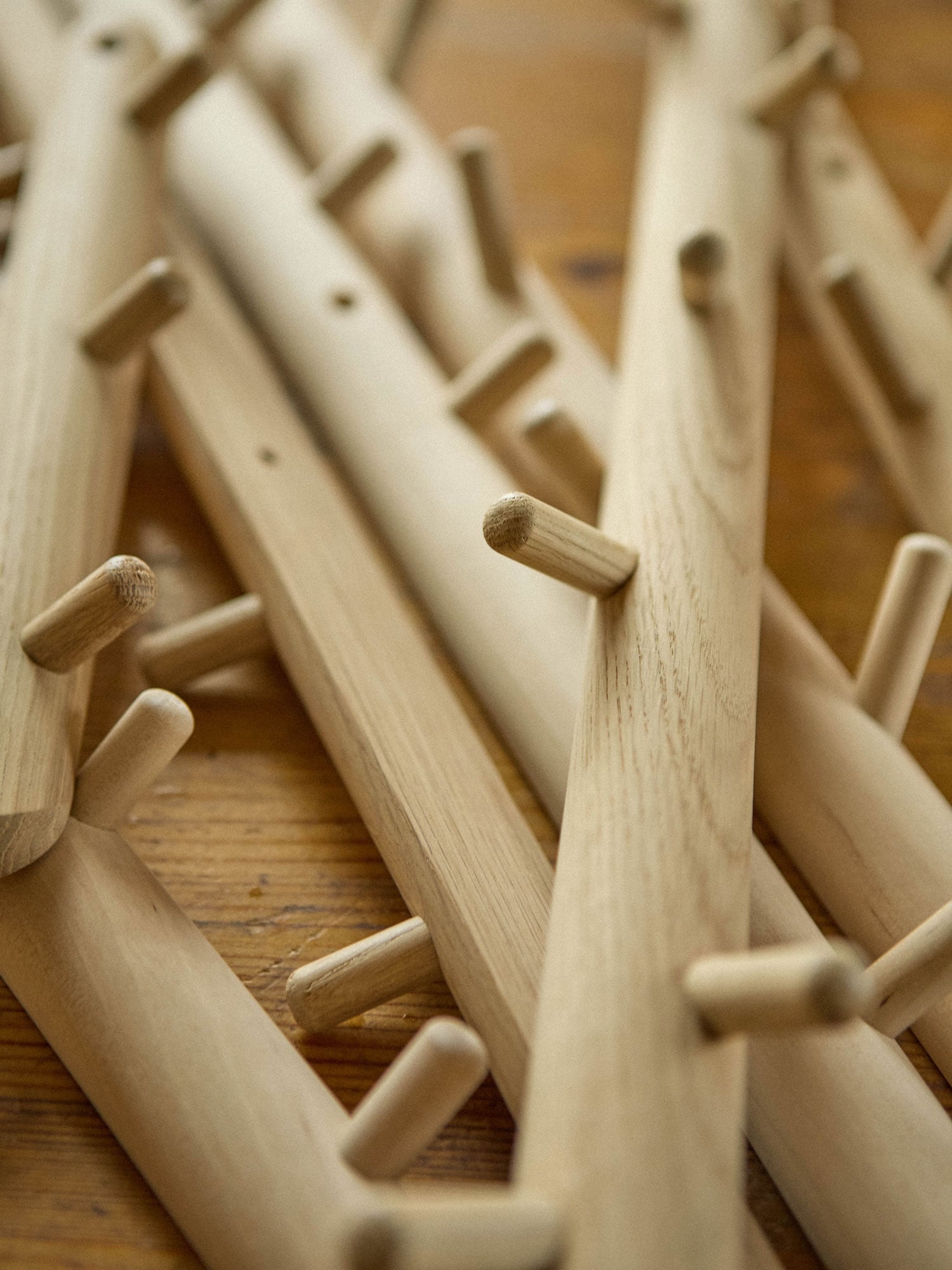 pegrails from the norrgavel scattered in a pile