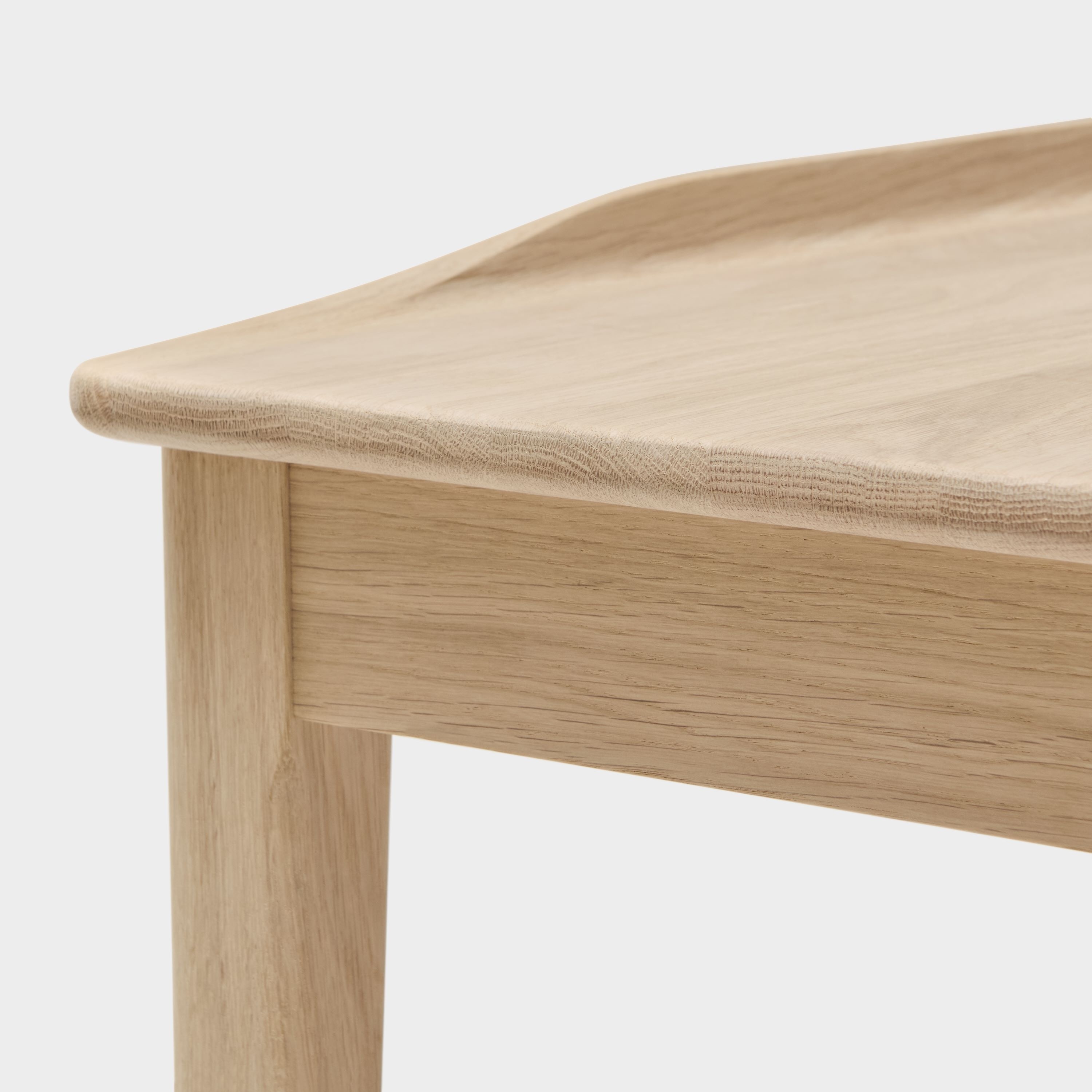 Fine-Edged Desk Oak 52x122 cm