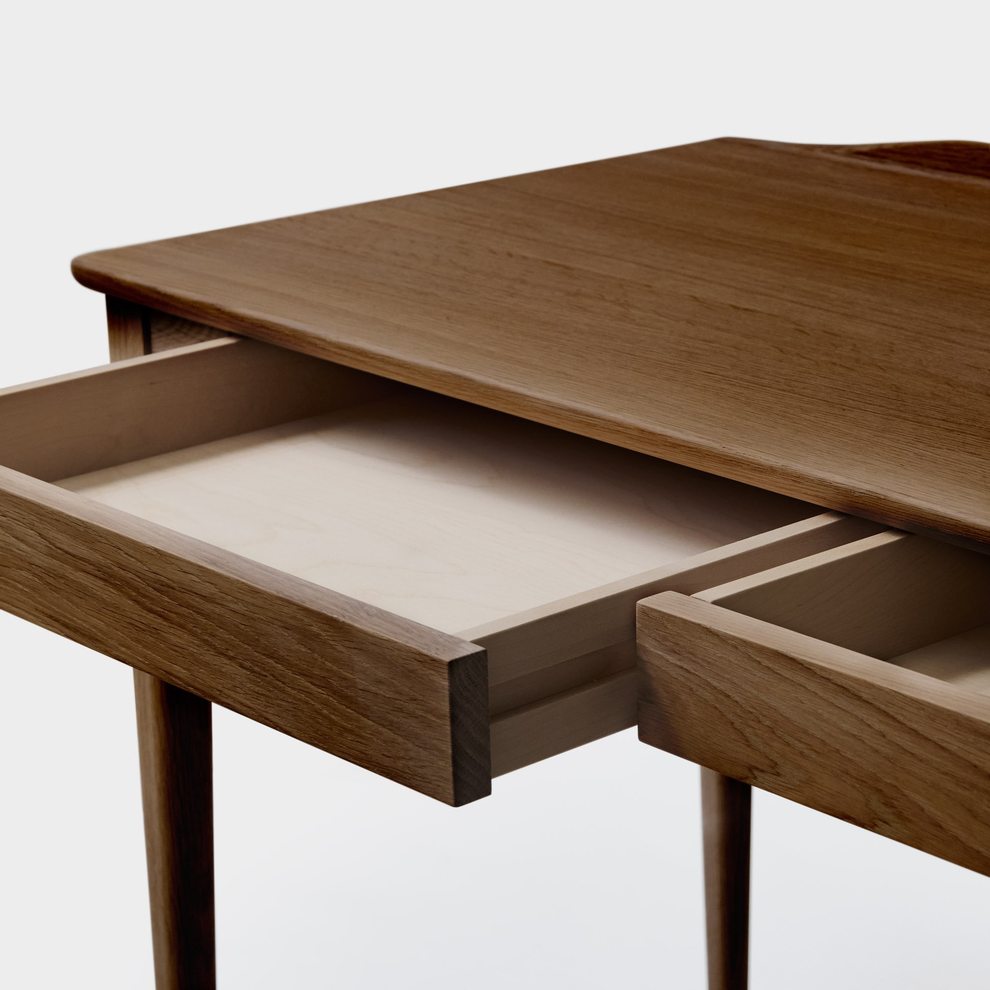 Fine-Edged Desk Oak 52x122 cm