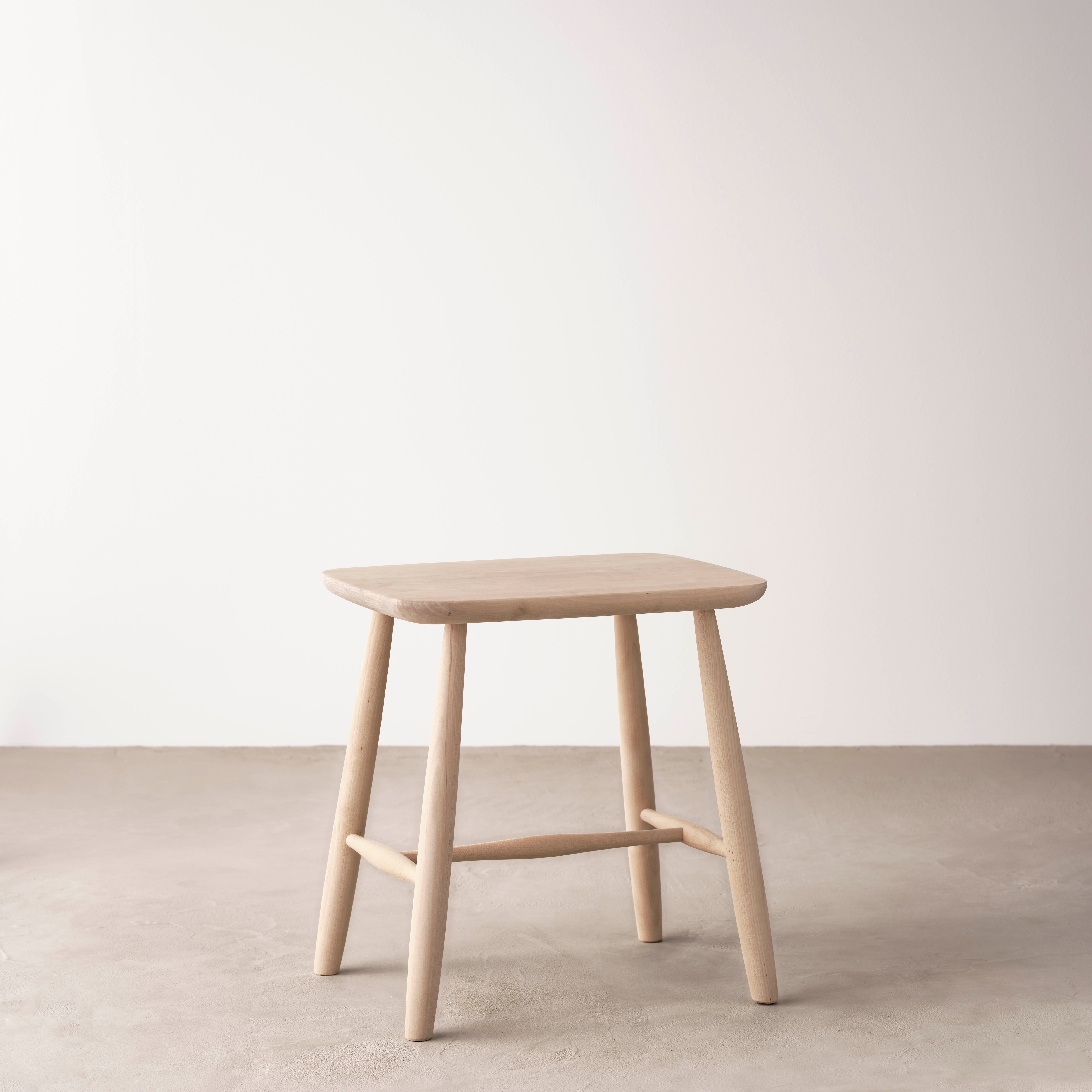 Pinn stool straight Birch