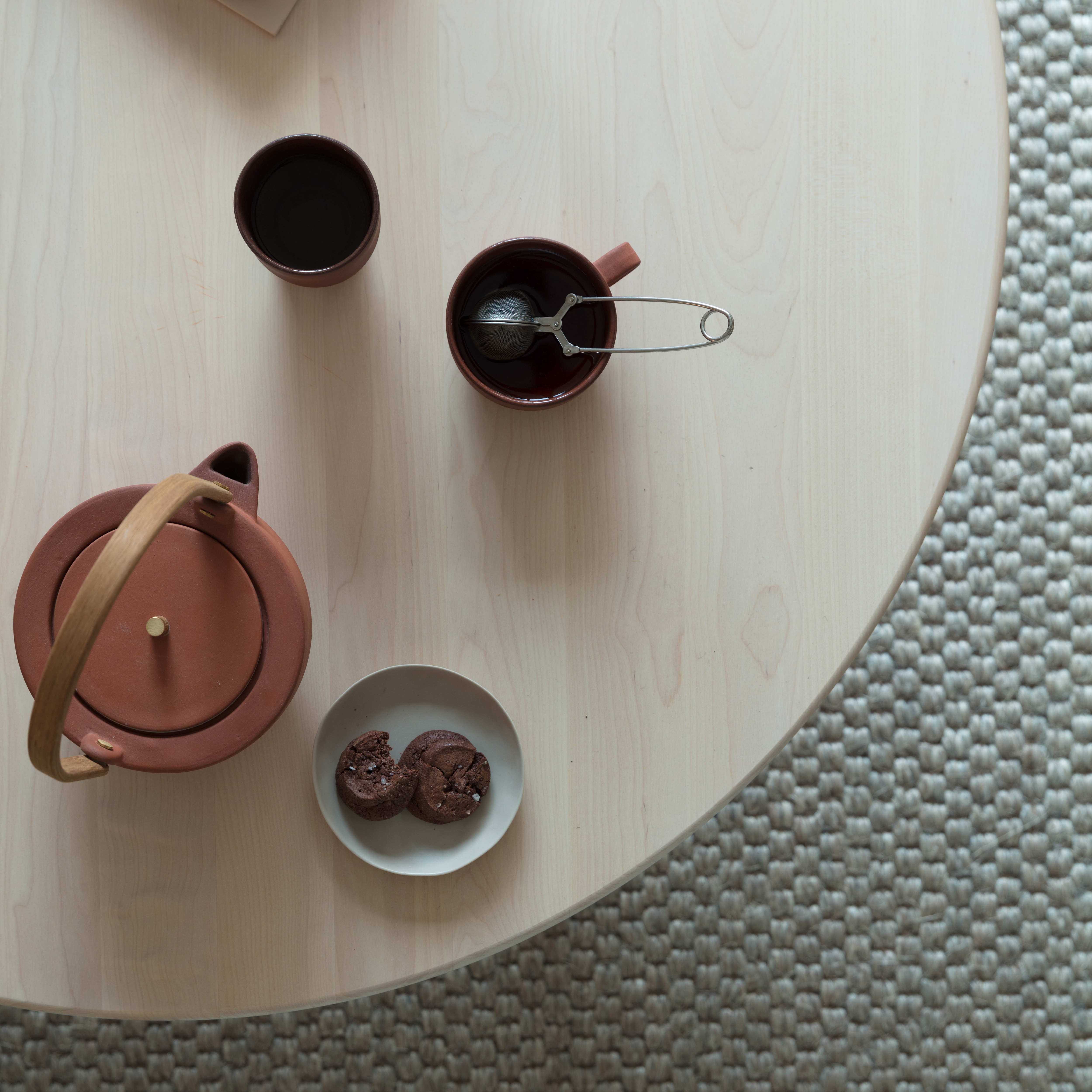 Coffee table Ø100 Birch